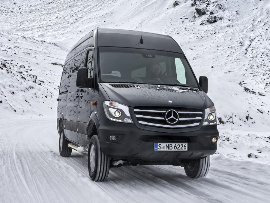  Mercedes-Benz Sprinter High Roof 4x4 2013 года  (фото 10 из 15)